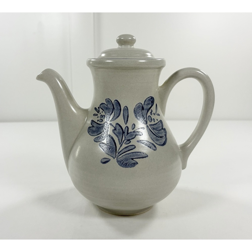 Pfaltzgraff Yorktown 7 Cup Tall Coffee Pot with Lid 490 Made in USA Stoneware